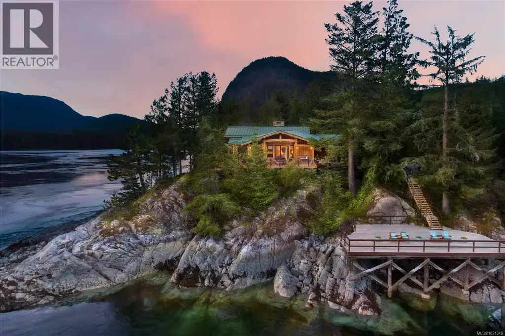 1 Stuart Island, Stuart Island