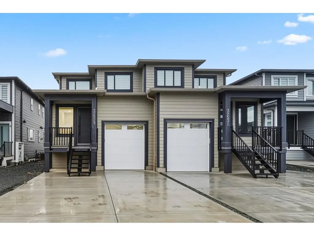 32529 Higginbottom Court, Mission