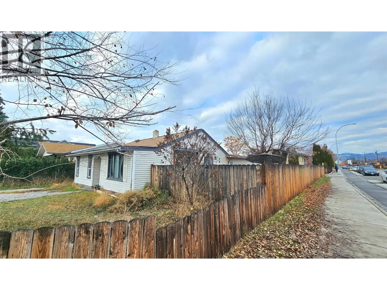 894 Morrison Avenue. Kelowna, British Columbia