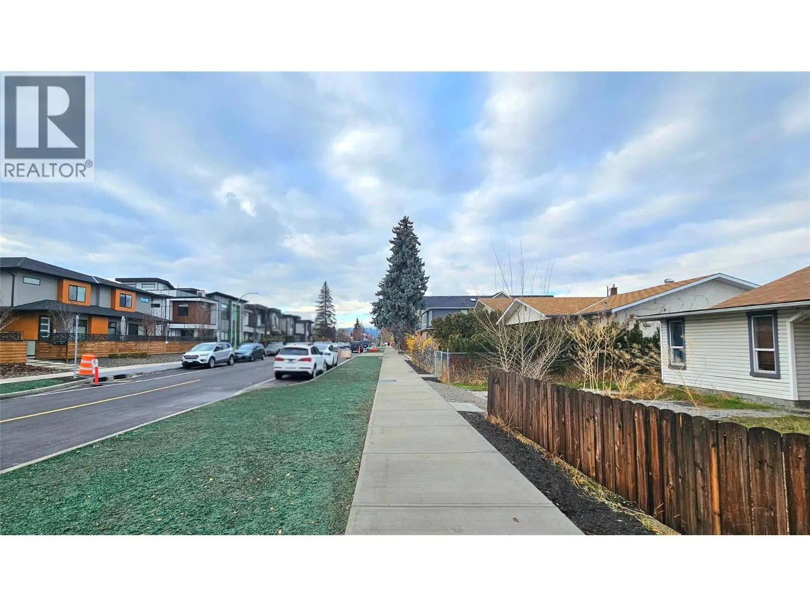 894 Morrison Avenue. Kelowna, British Columbia
