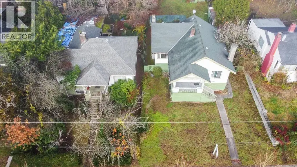 438 W 14th Street, North Vancouver