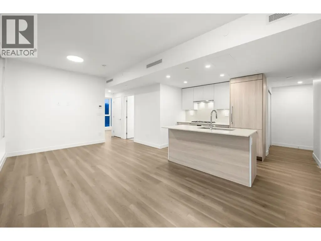 1106 901 Lougheed Highway, Coquitlam