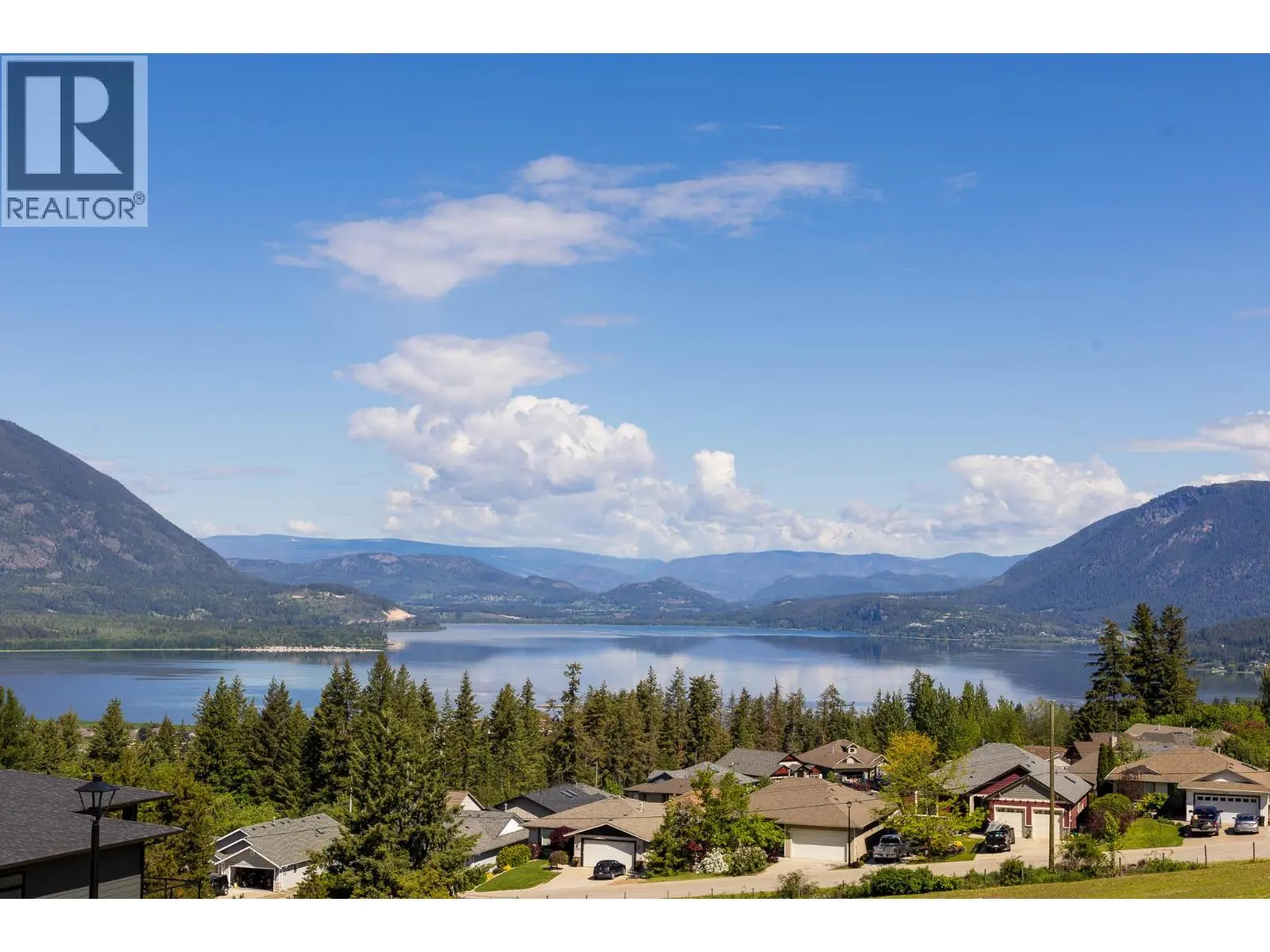 Photo of Listing #10370258