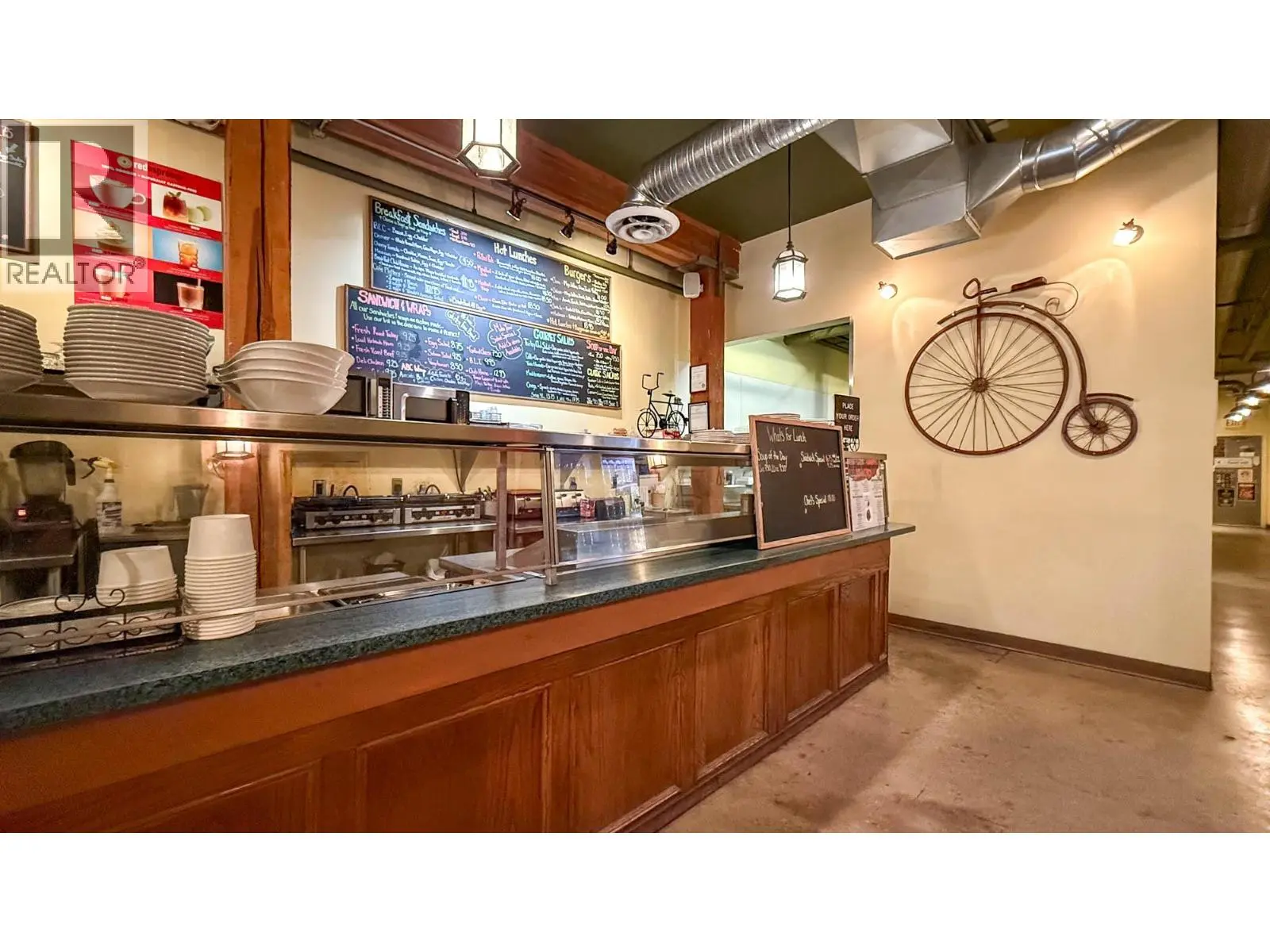 1357 Ellis Street Unit# 101. Kelowna, British Columbia