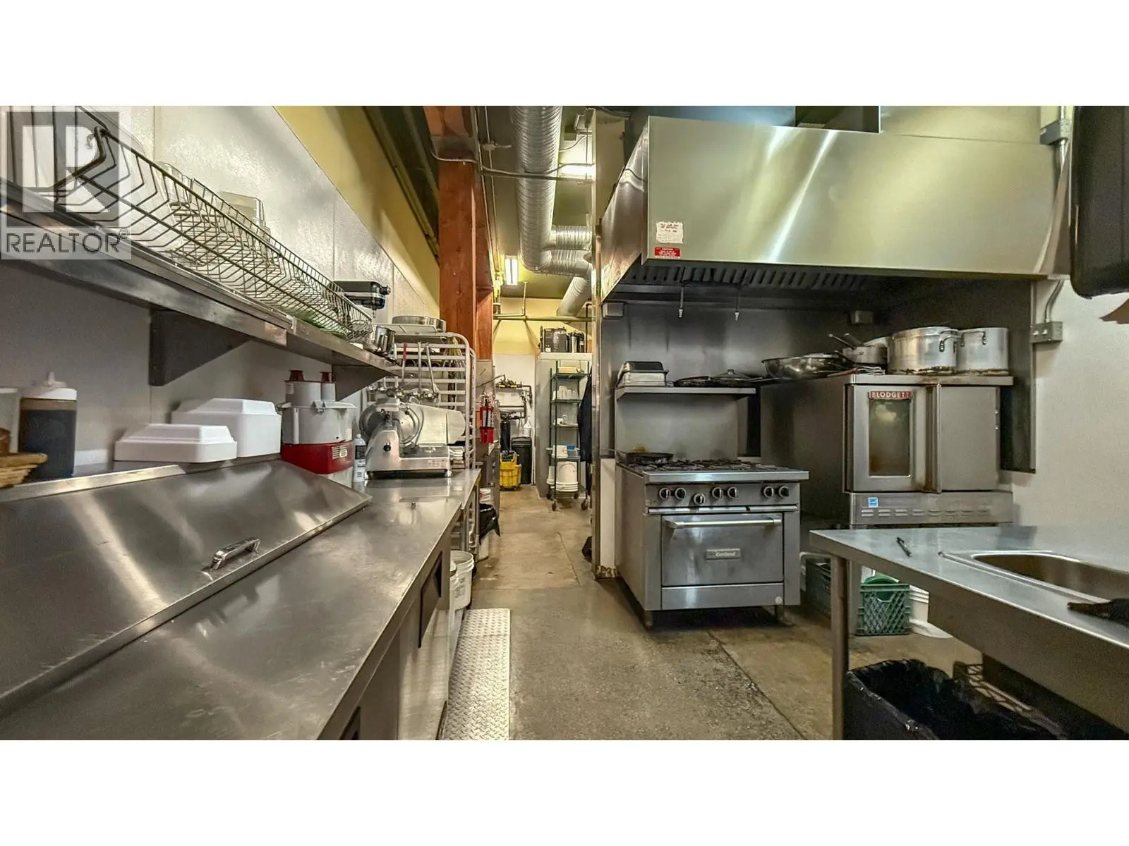 1357 Ellis Street Unit# 101. Kelowna, British Columbia