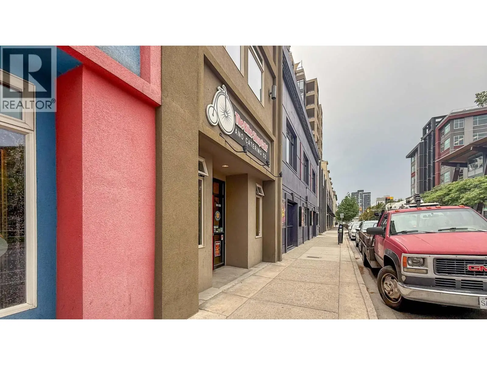 1357 Ellis Street Unit# 101. Kelowna, British Columbia