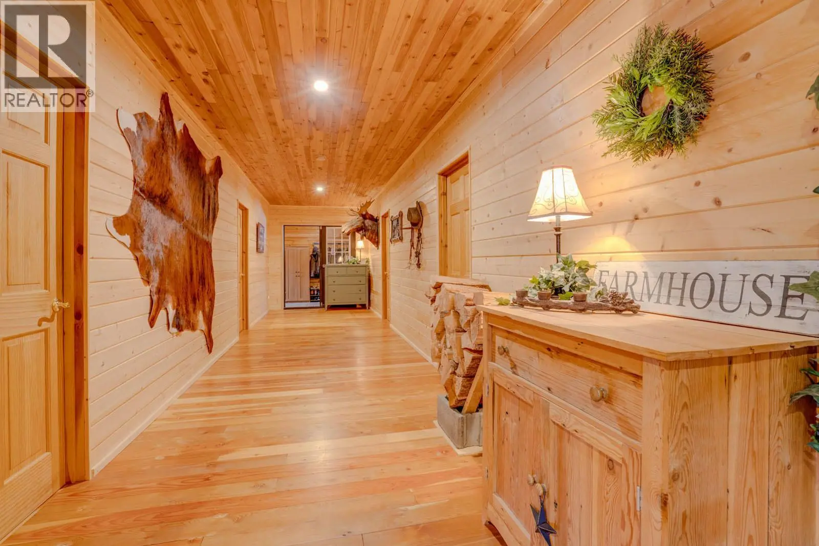 1519 Highway 6 Highway. Cherryville, British Columbia