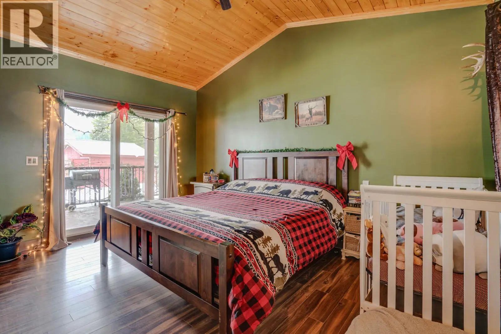1519 Highway 6 Highway. Cherryville, British Columbia