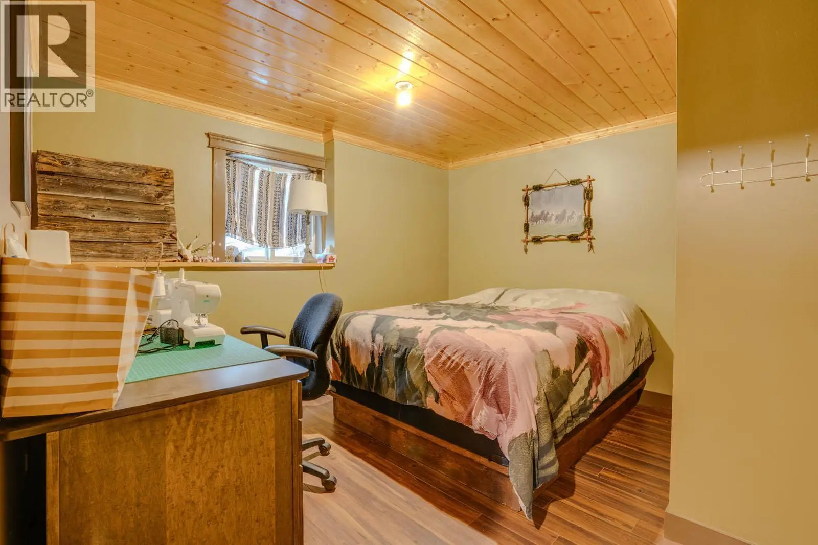 1519 Highway 6 Highway. Cherryville, British Columbia
