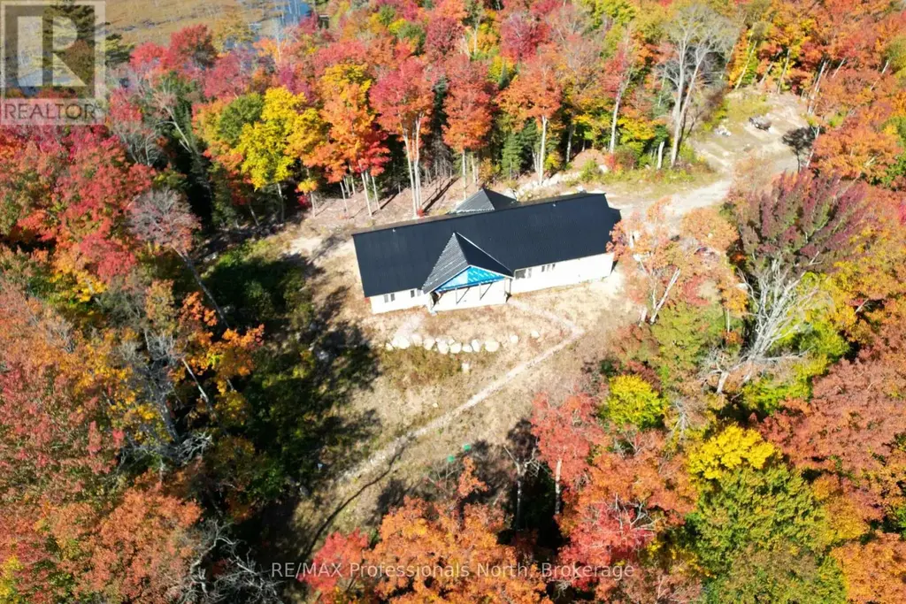 121 Loon Lake Road, Magnetawan