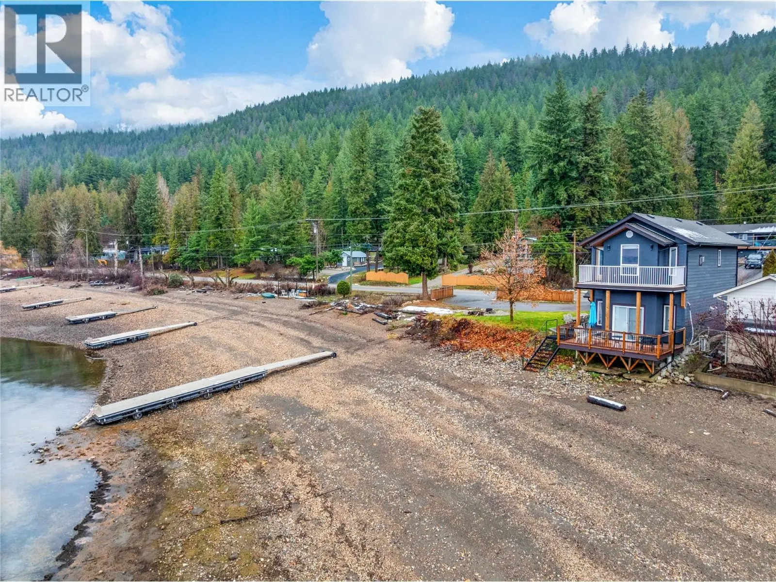 2022 Eagle Bay Road. Blind Bay, British Columbia