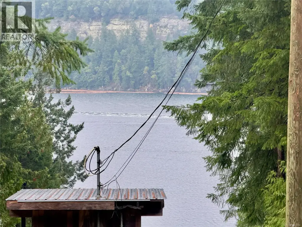 136 Coho Dr, Mudge Island