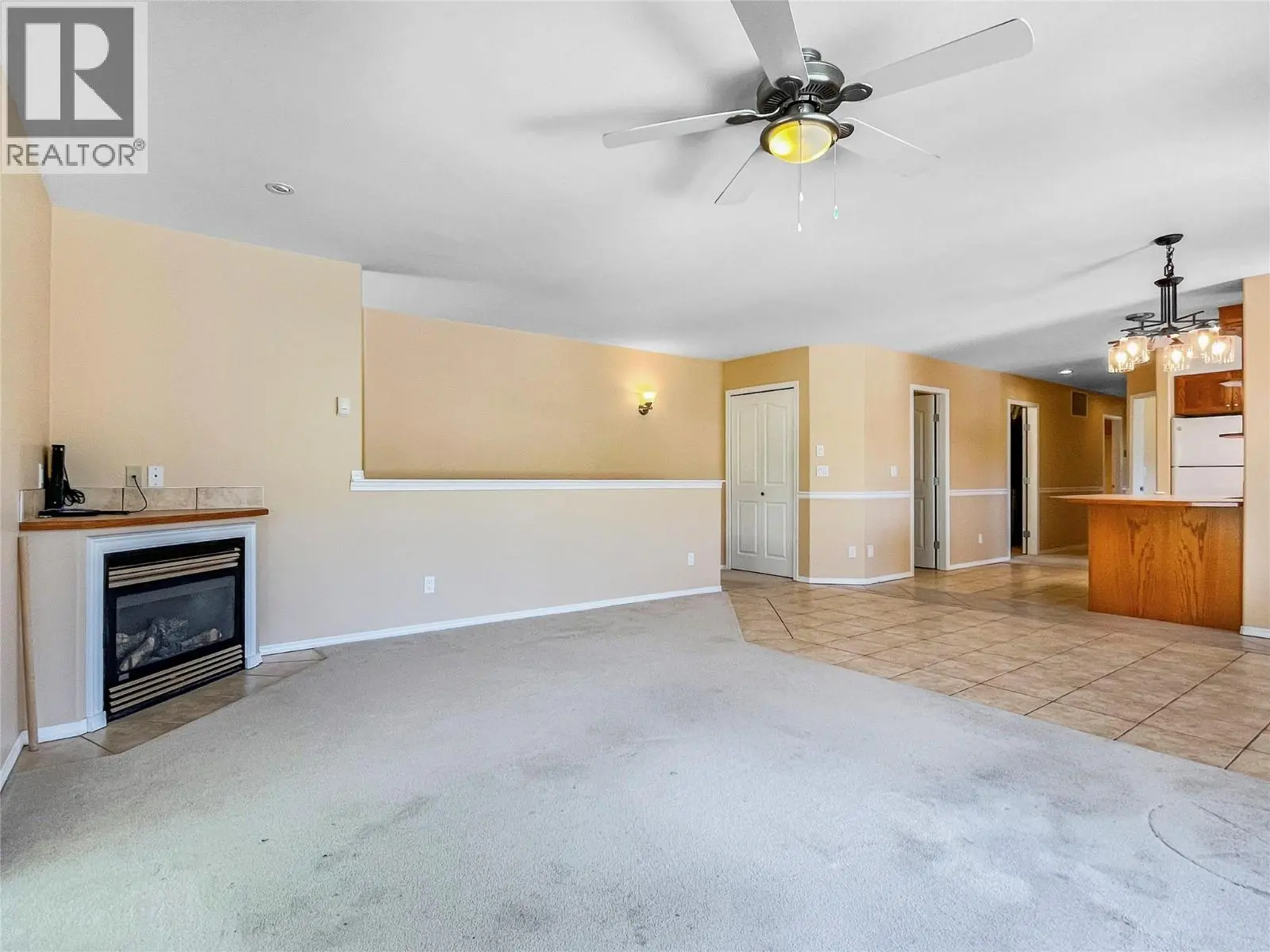 4 - 8507 70th Avenue. Osoyoos, British Columbia