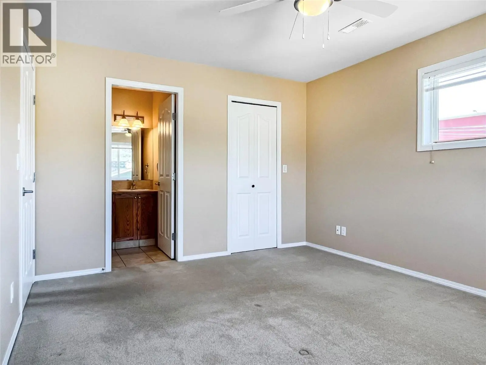 4 - 8507 70th Avenue. Osoyoos, British Columbia