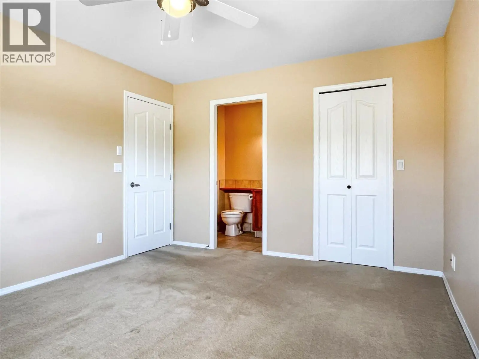 4 - 8507 70th Avenue. Osoyoos, British Columbia