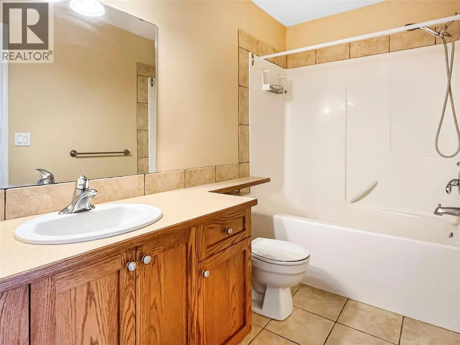 4 - 8507 70th Avenue. Osoyoos, British Columbia