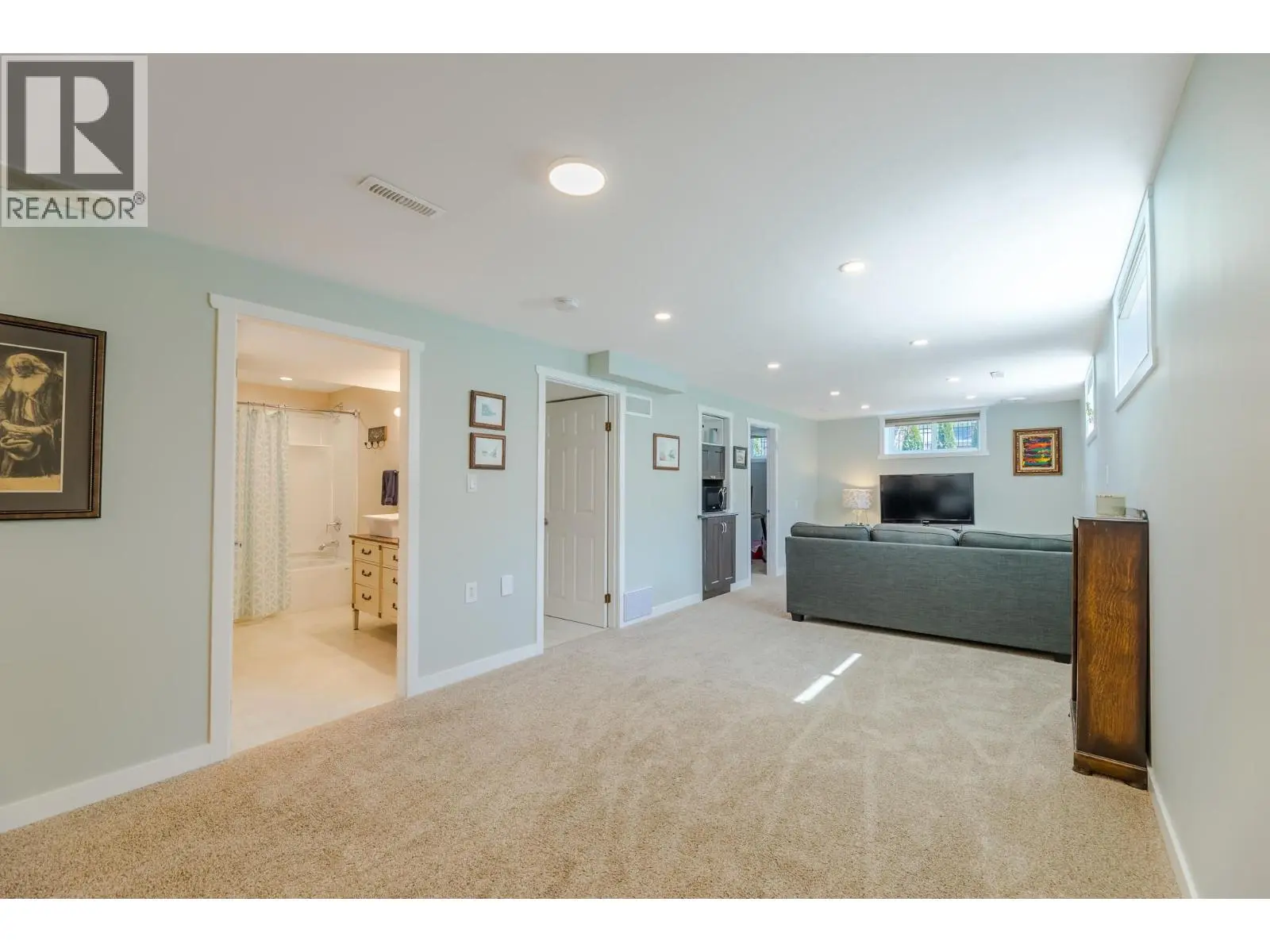 10105 Prairie Valley Road. Summerland, British Columbia