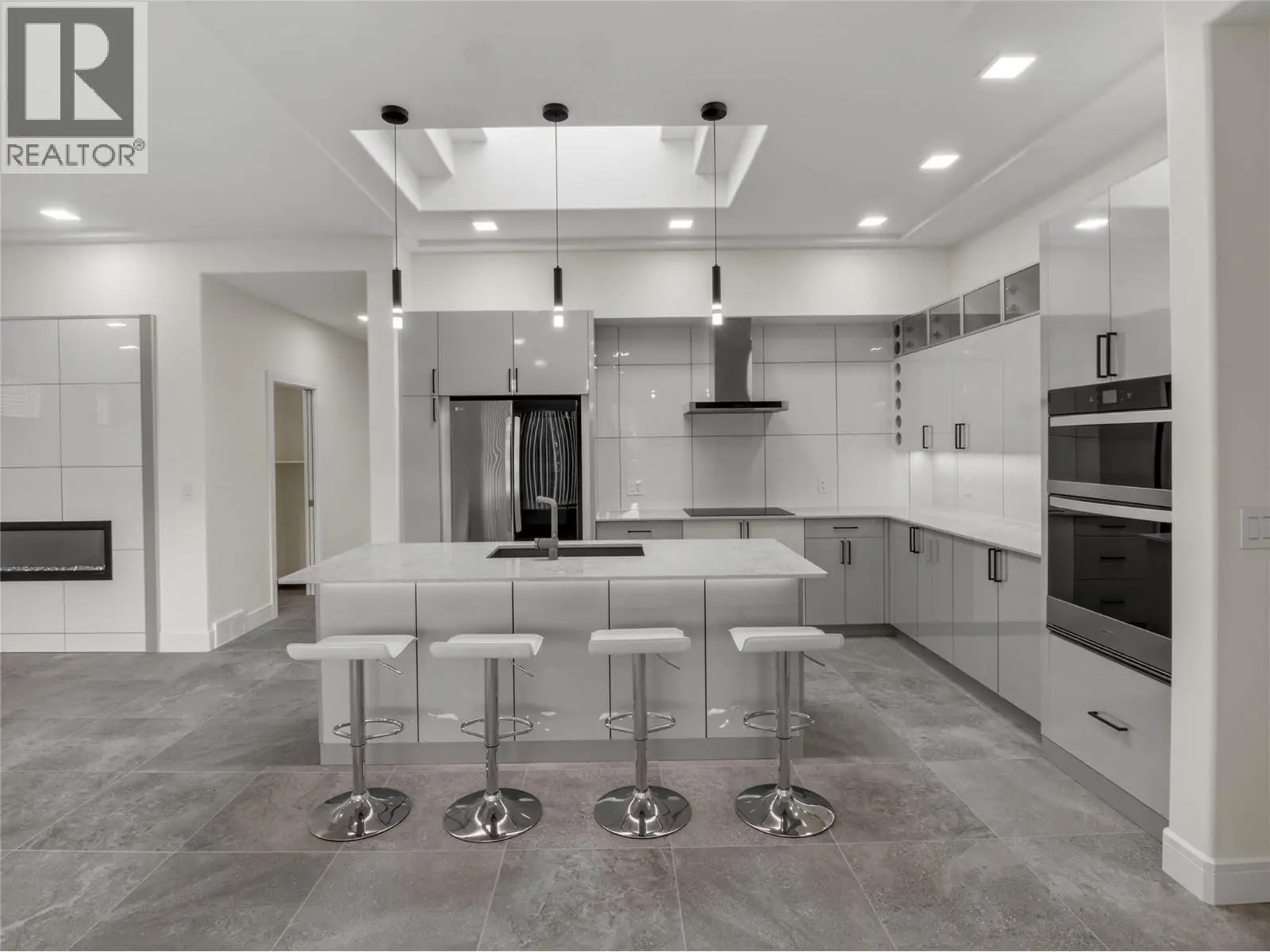 1723 Treffry Place. Summerland, British Columbia