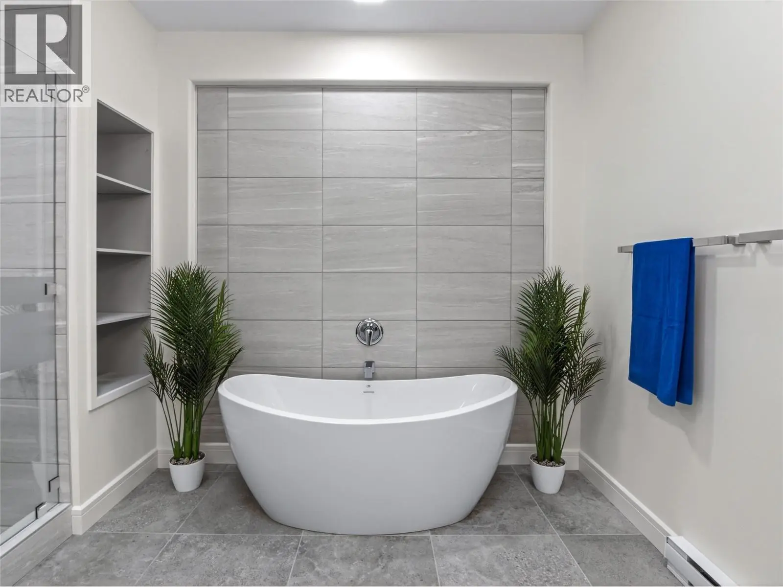 1723 Treffry Place. Summerland, British Columbia
