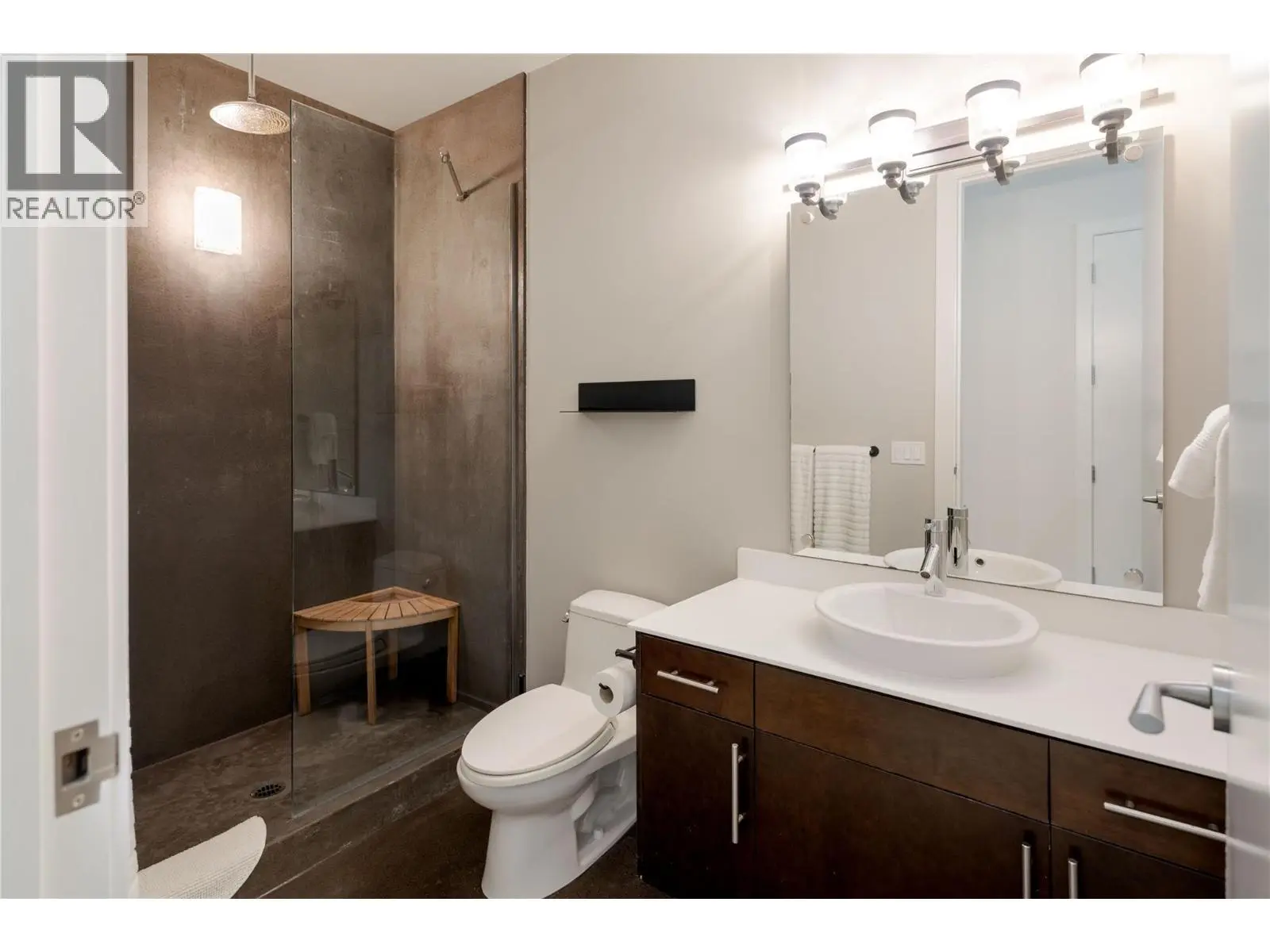 1495 Graham Street Unit# 304. Kelowna, British Columbia
