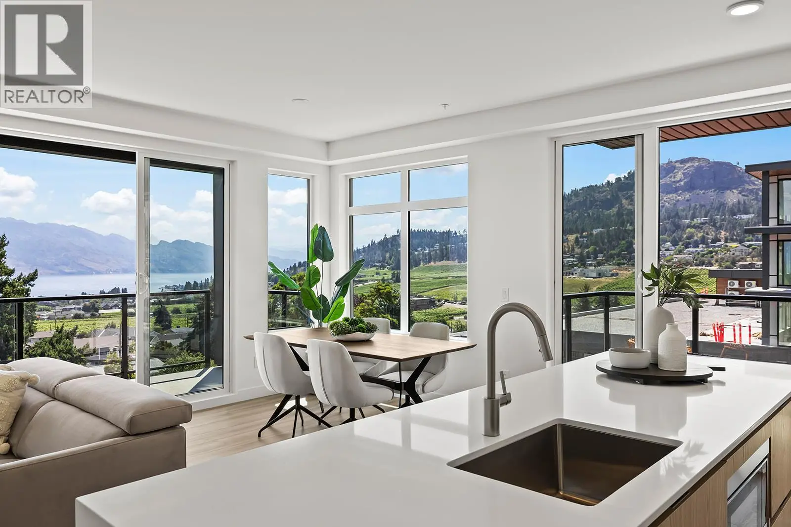 2780 Olalla Road Unit# 404. West Kelowna, British Columbia