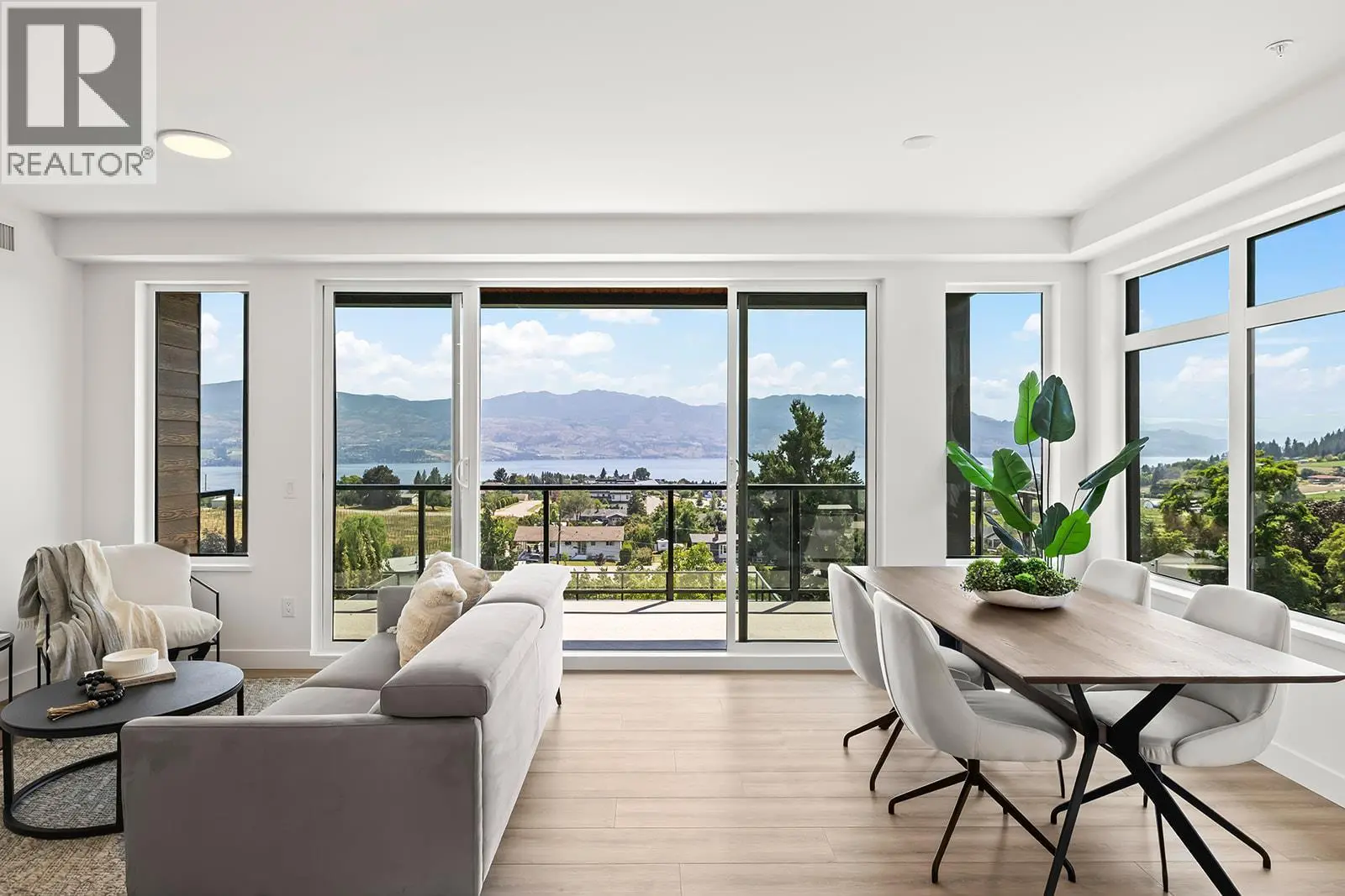 2780 Olalla Road Unit# 404. West Kelowna, British Columbia