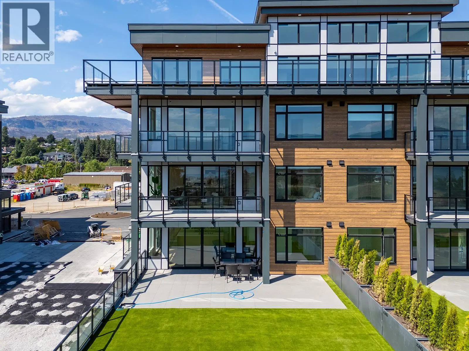 2780 Olalla Road Unit# 404. West Kelowna, British Columbia