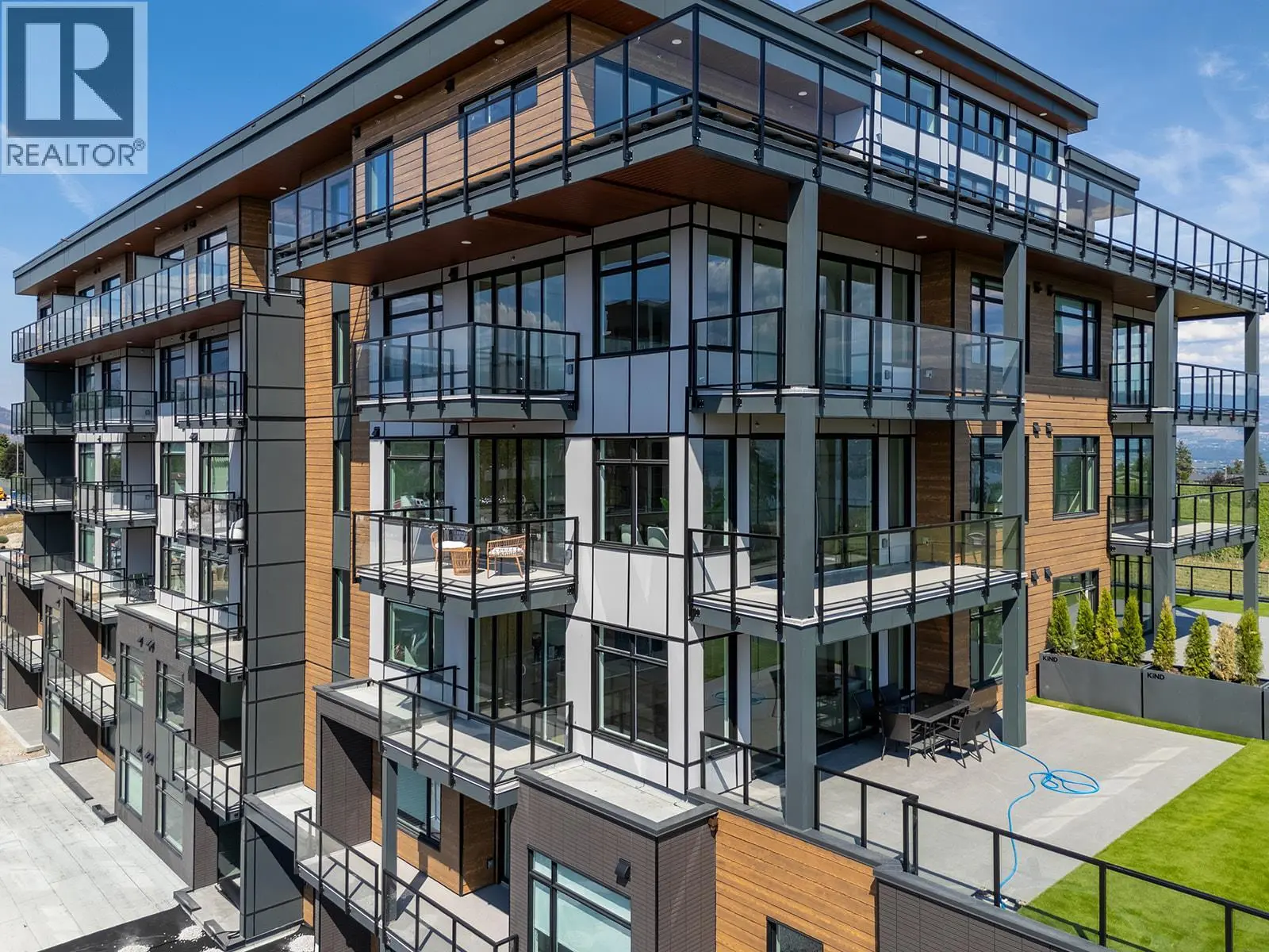 2780 Olalla Road Unit# 404. West Kelowna, British Columbia
