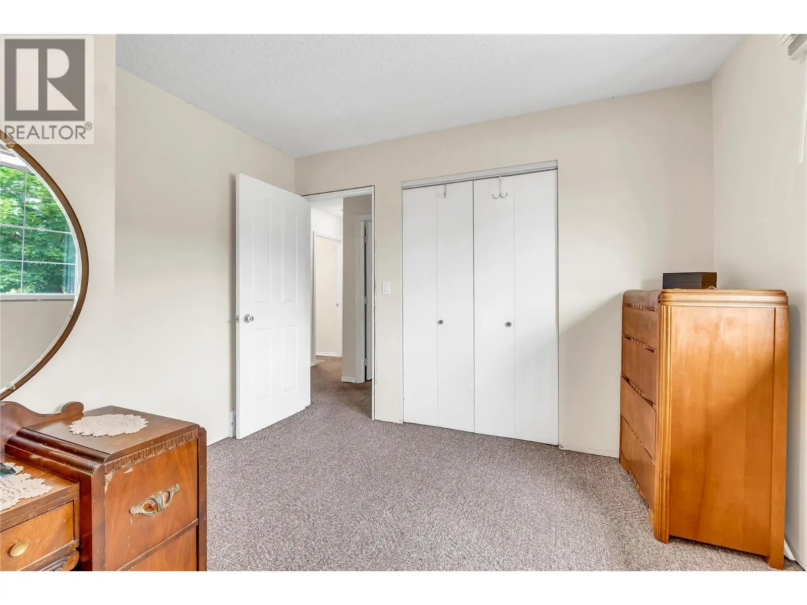 2887 Aberdeen Road. West Kelowna, British Columbia