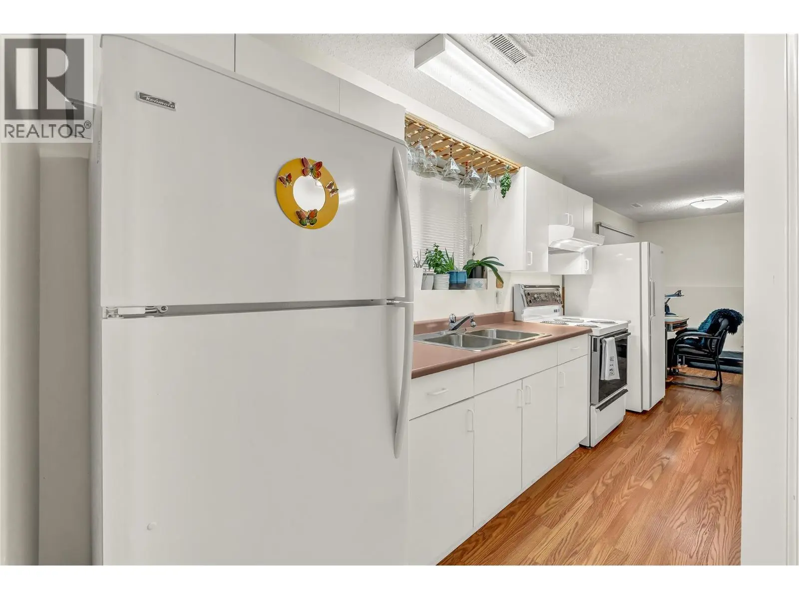 2887 Aberdeen Road. West Kelowna, British Columbia