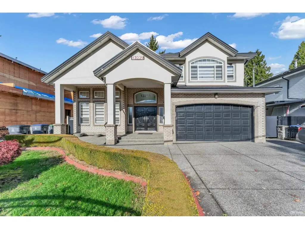 13239 89 Avenue, Surrey