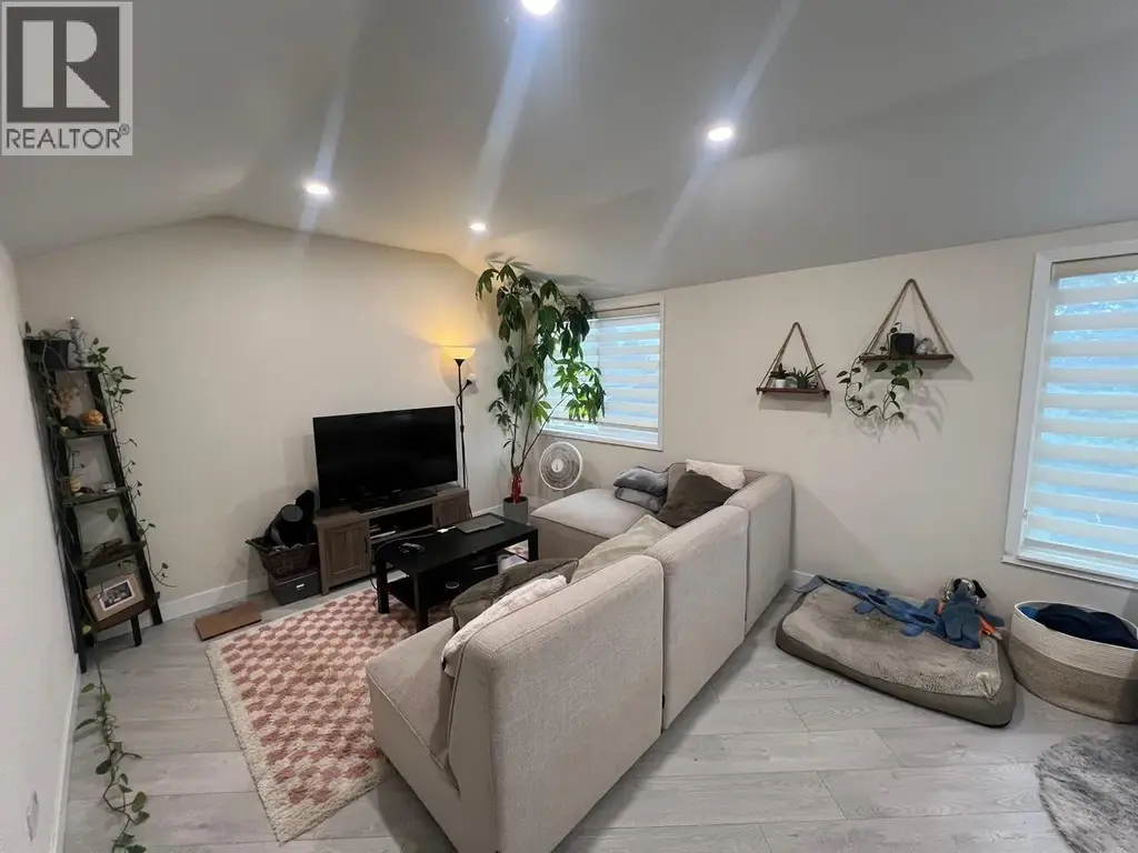 560 Springer Avenue, Burnaby