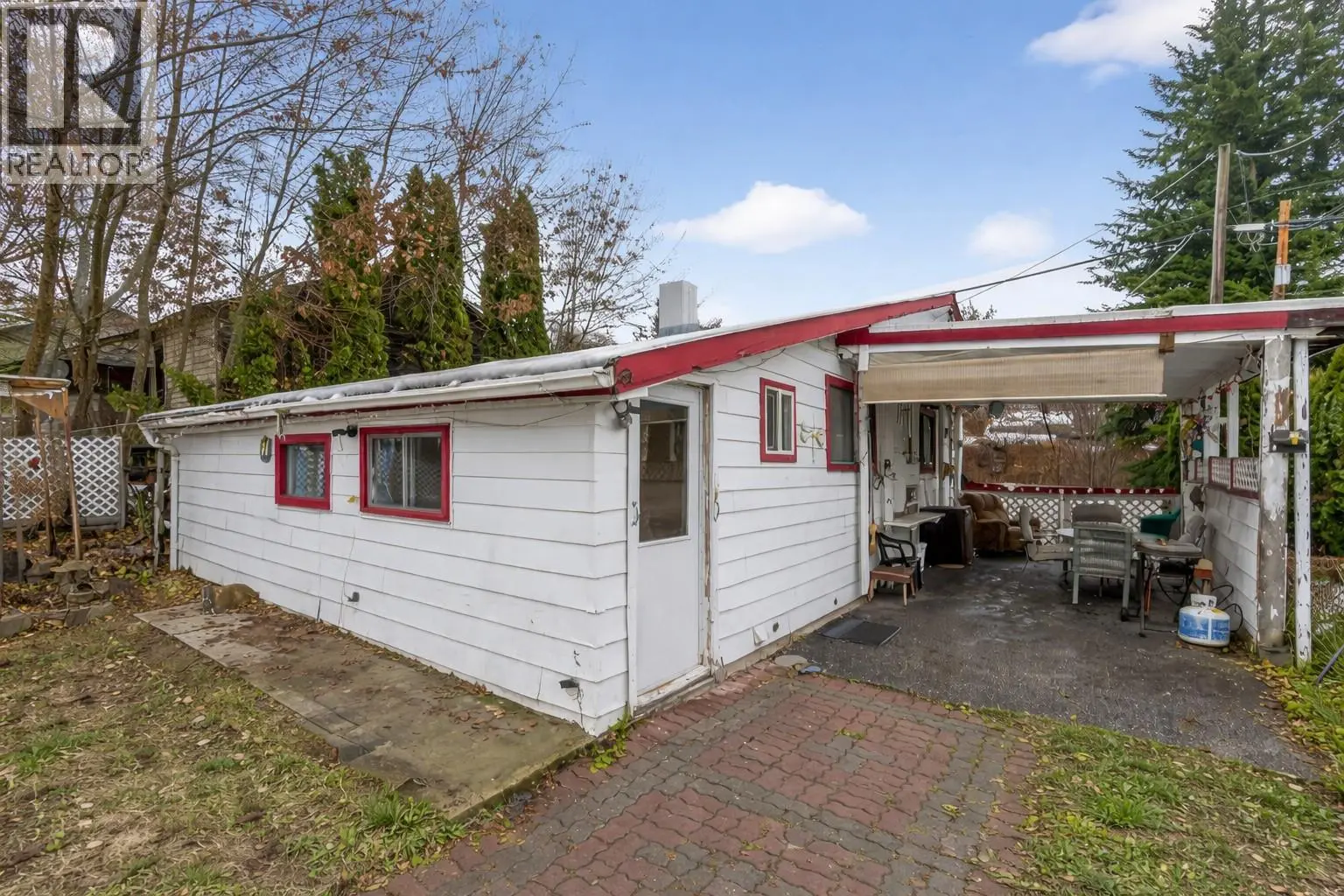 7331 52 Street Ne. Salmon Arm, British Columbia