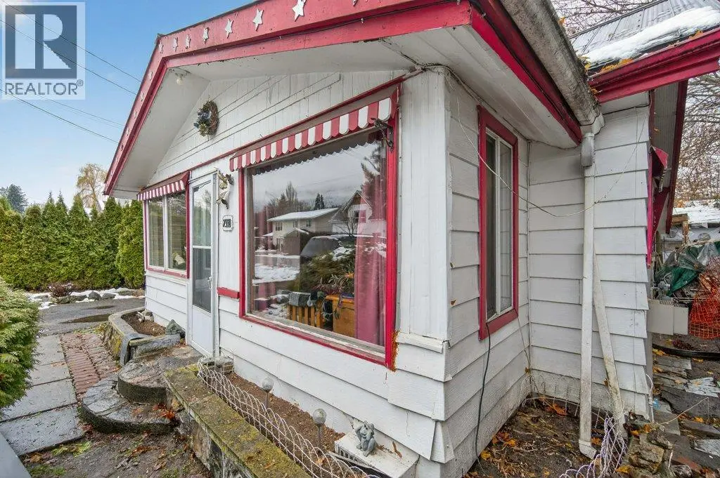 7331 52 Street Ne. Salmon Arm, British Columbia