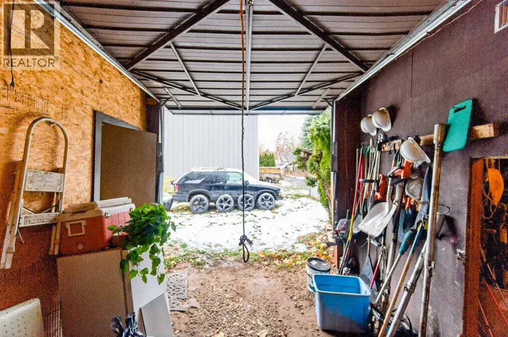 7331 52 Street Ne. Salmon Arm, British Columbia