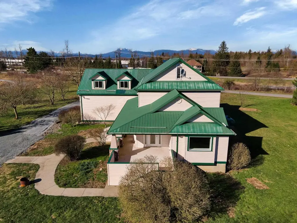 27550 48 Avenue, Langley