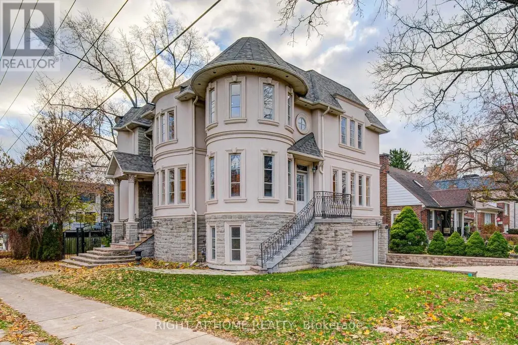 125 Kingsdale Avenue, Toronto (Willowdale East)