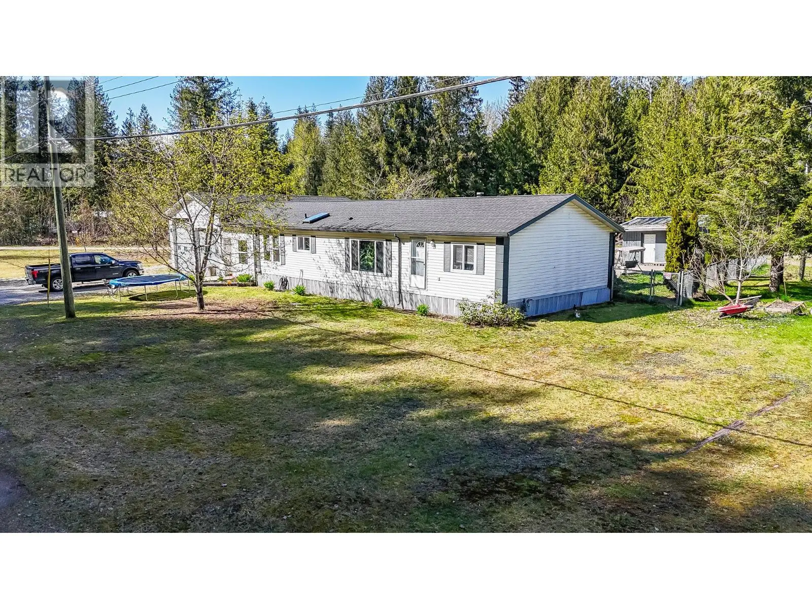1740 Illecillewaet Road. Revelstoke, British Columbia