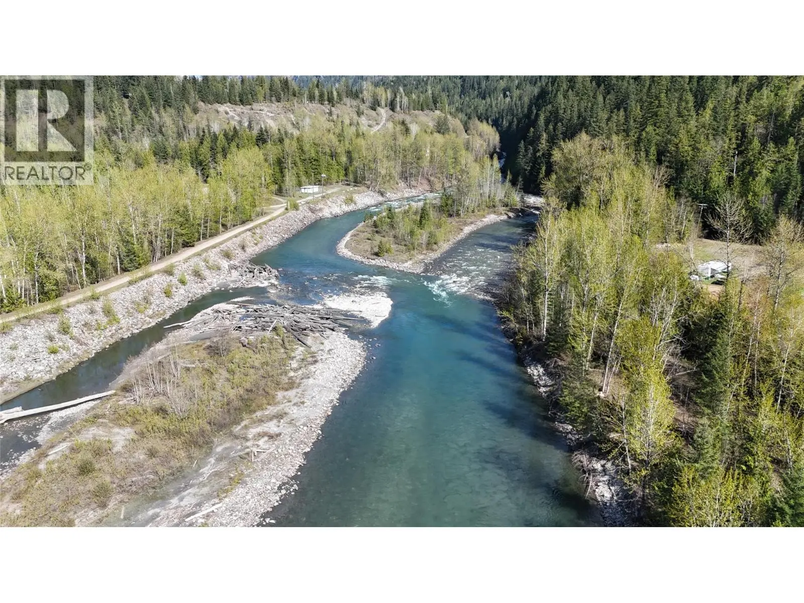 1740 Illecillewaet Road. Revelstoke, British Columbia