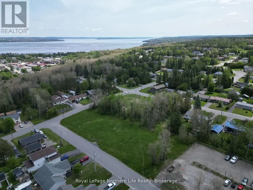 536 Mccamus Avenue, Temiskaming Shores (New Liskeard)