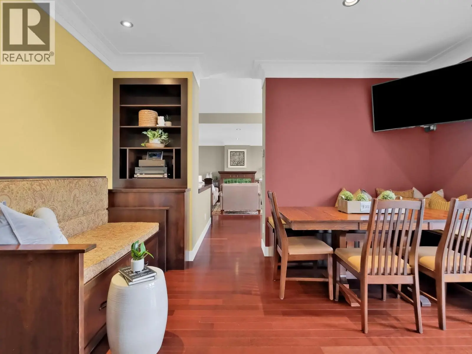 162 Vancouver Place. Penticton, British Columbia