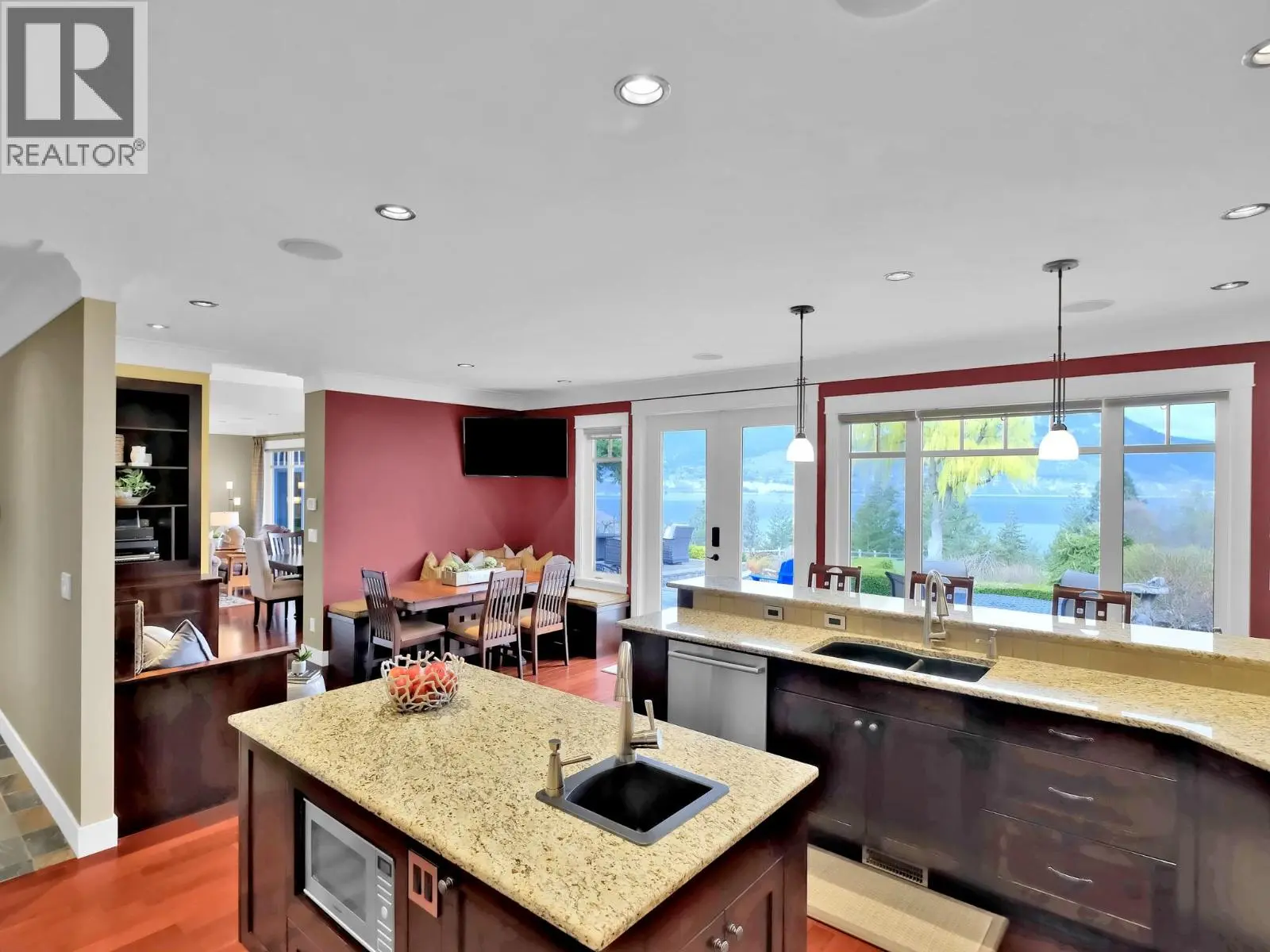 162 Vancouver Place. Penticton, British Columbia