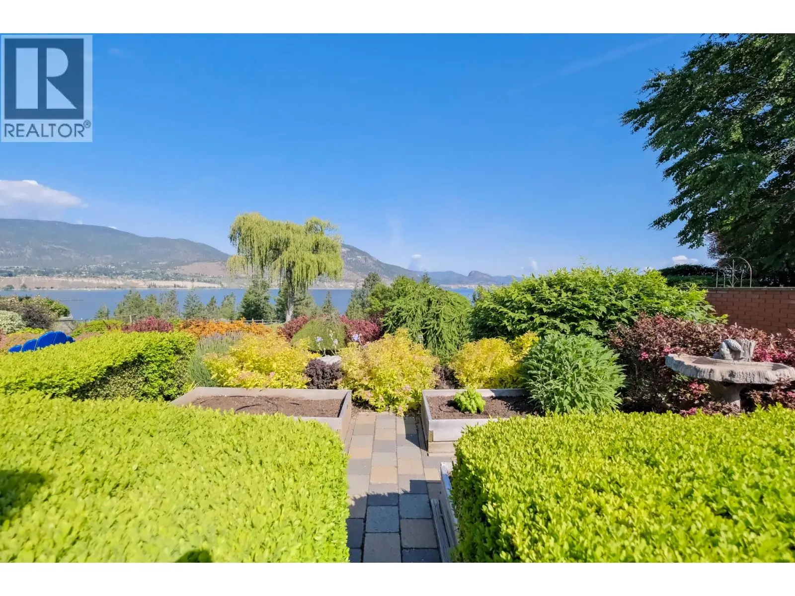 162 Vancouver Place. Penticton, British Columbia