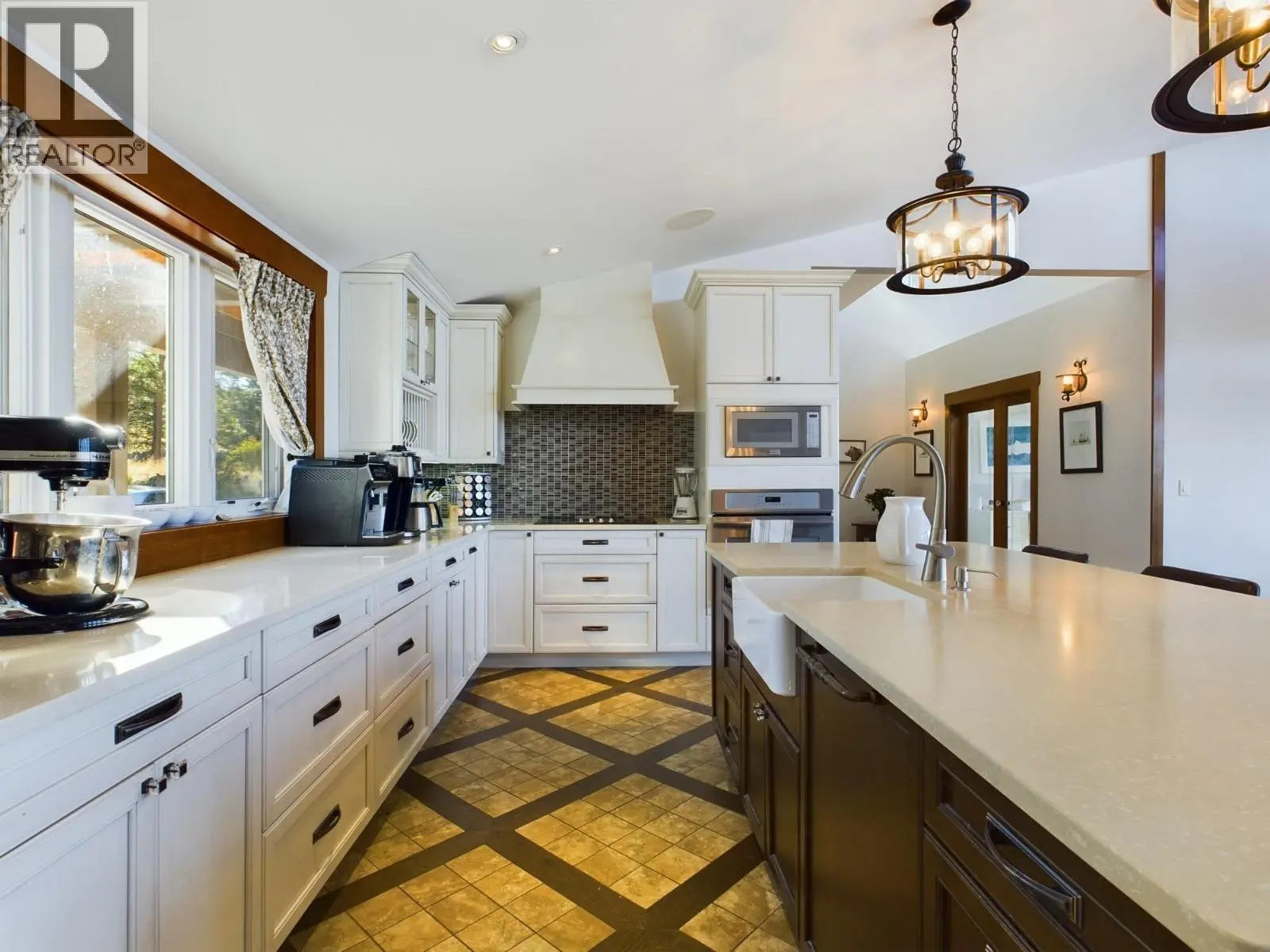 1051 Bullmoose Trail. Osoyoos, British Columbia