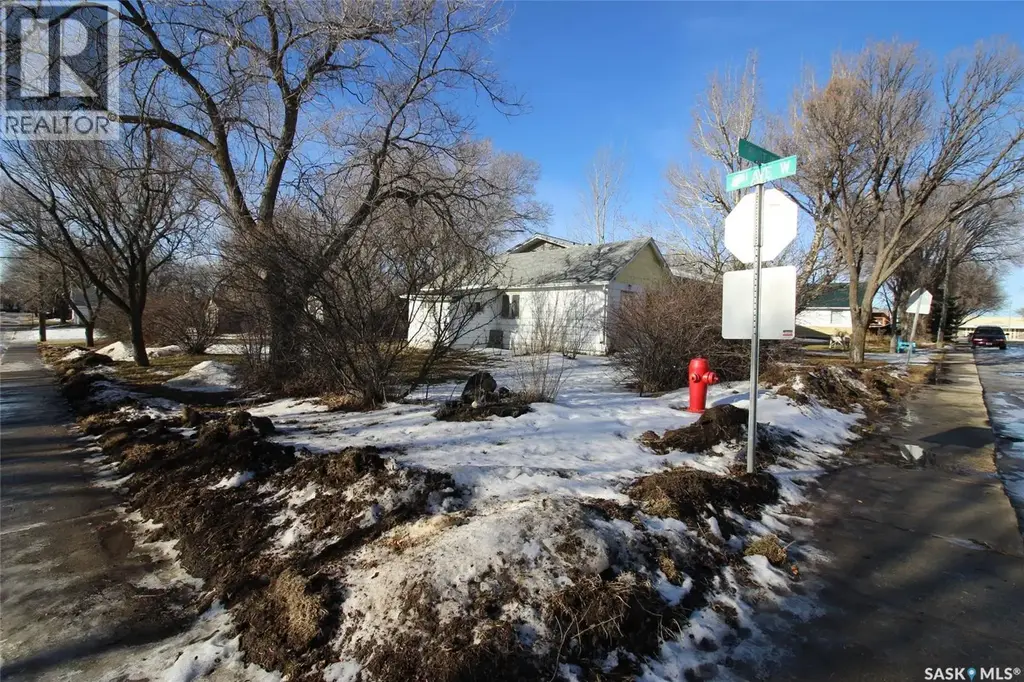 605 3rd Street W, Shaunavon