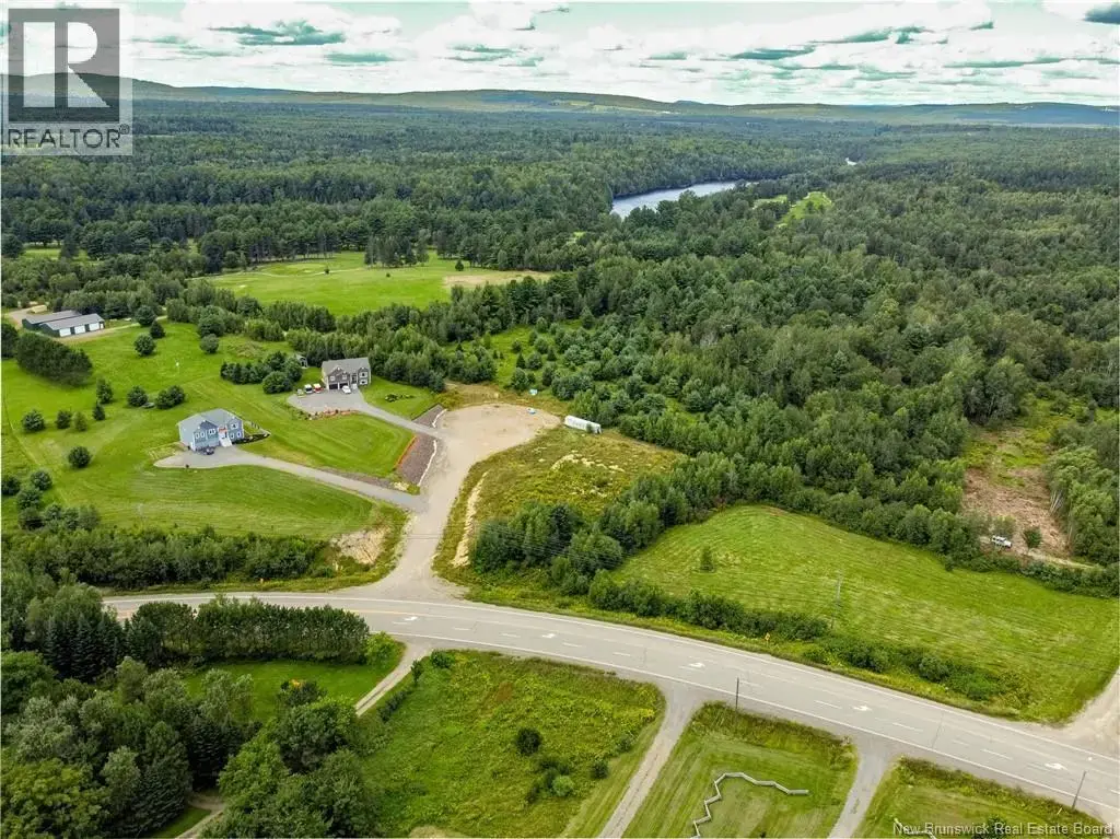 2017-06 River Bend Court, Nackawic