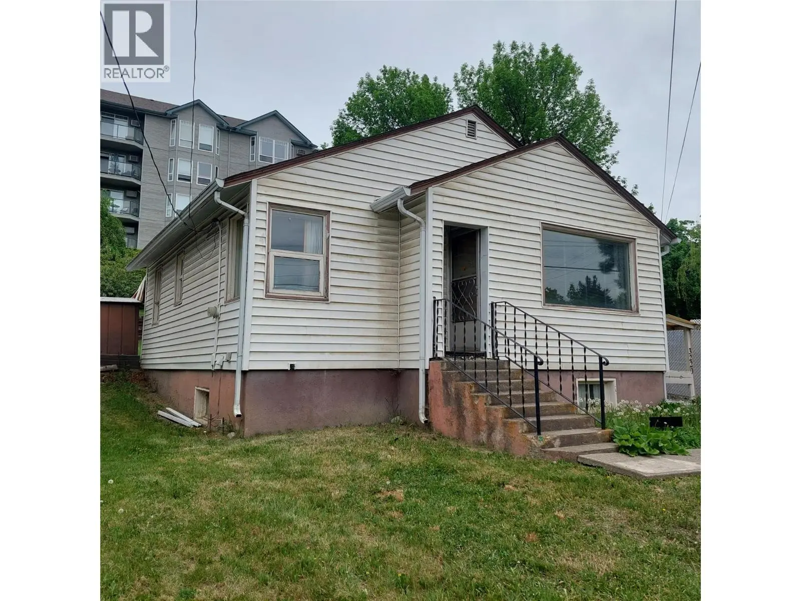Photo of Listing #10372907