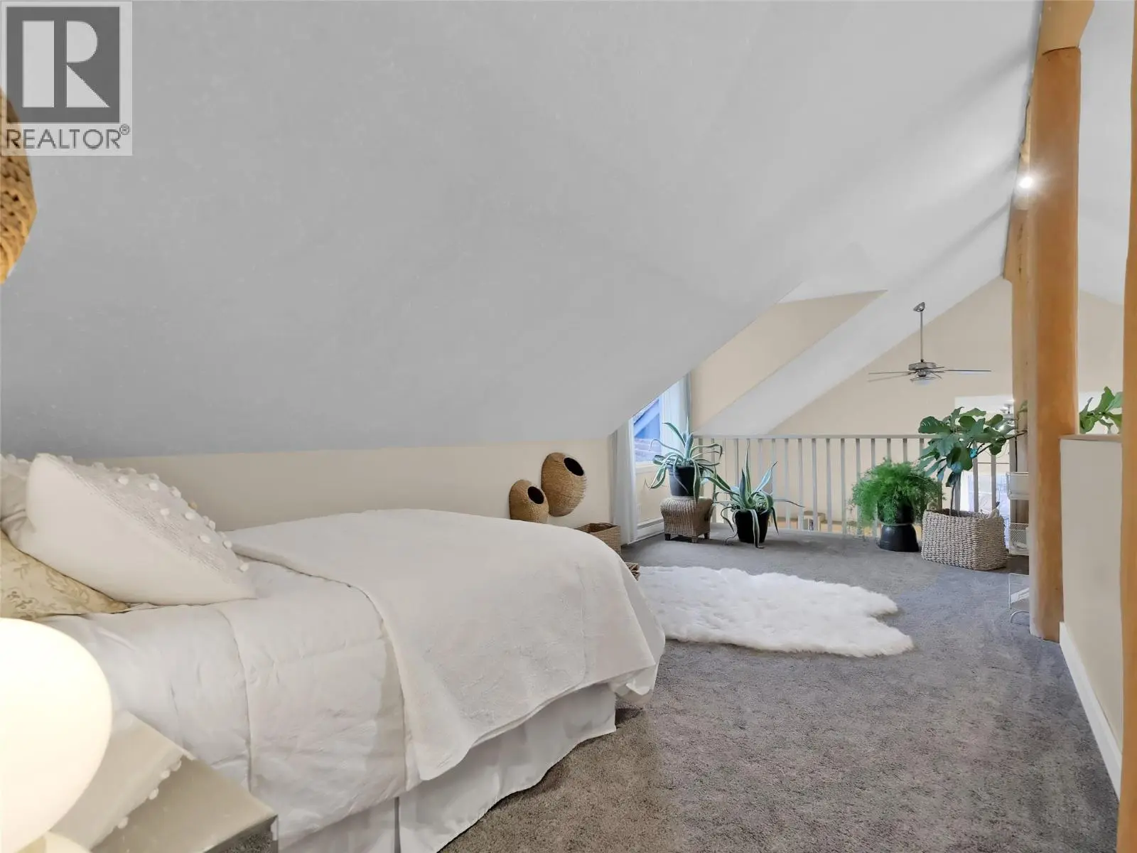 9801/9809 Gould Avenue. Summerland, British Columbia