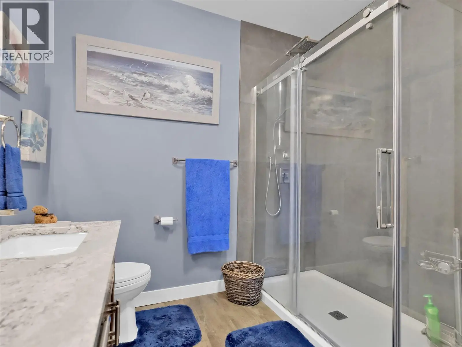 9801/9809 Gould Avenue. Summerland, British Columbia