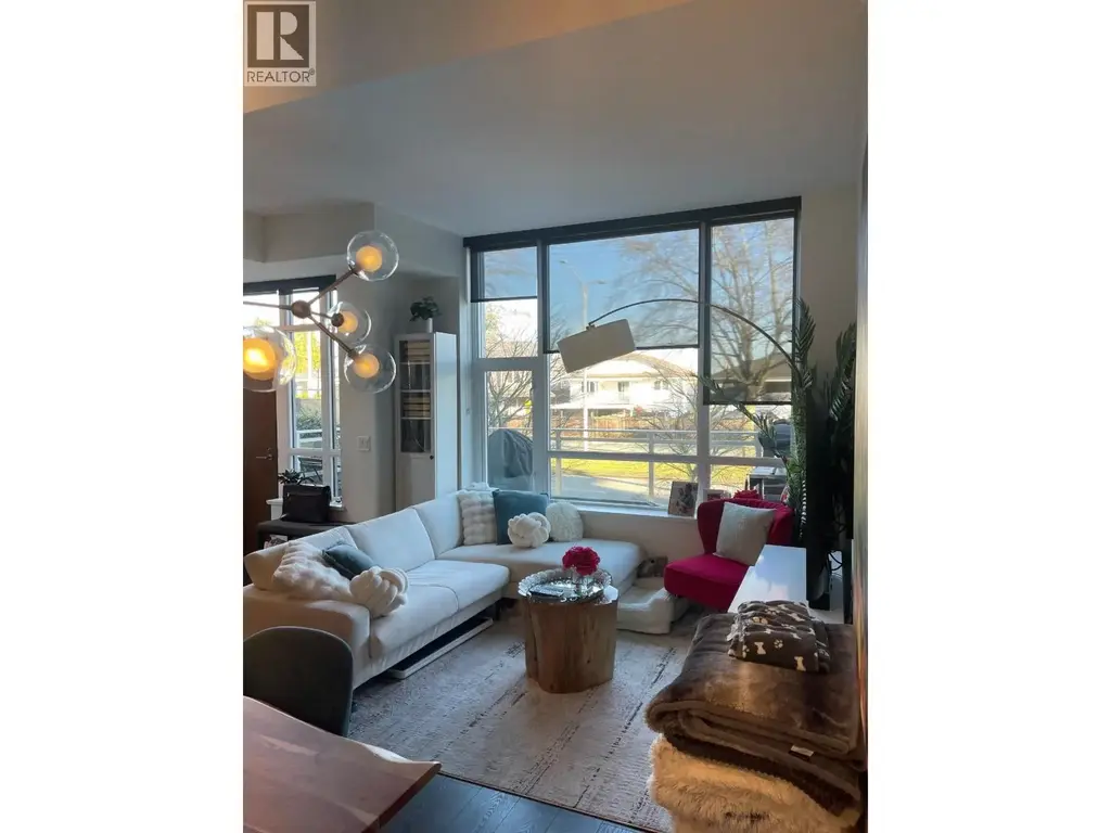 201 3300 Ketcheson Road, Richmond
